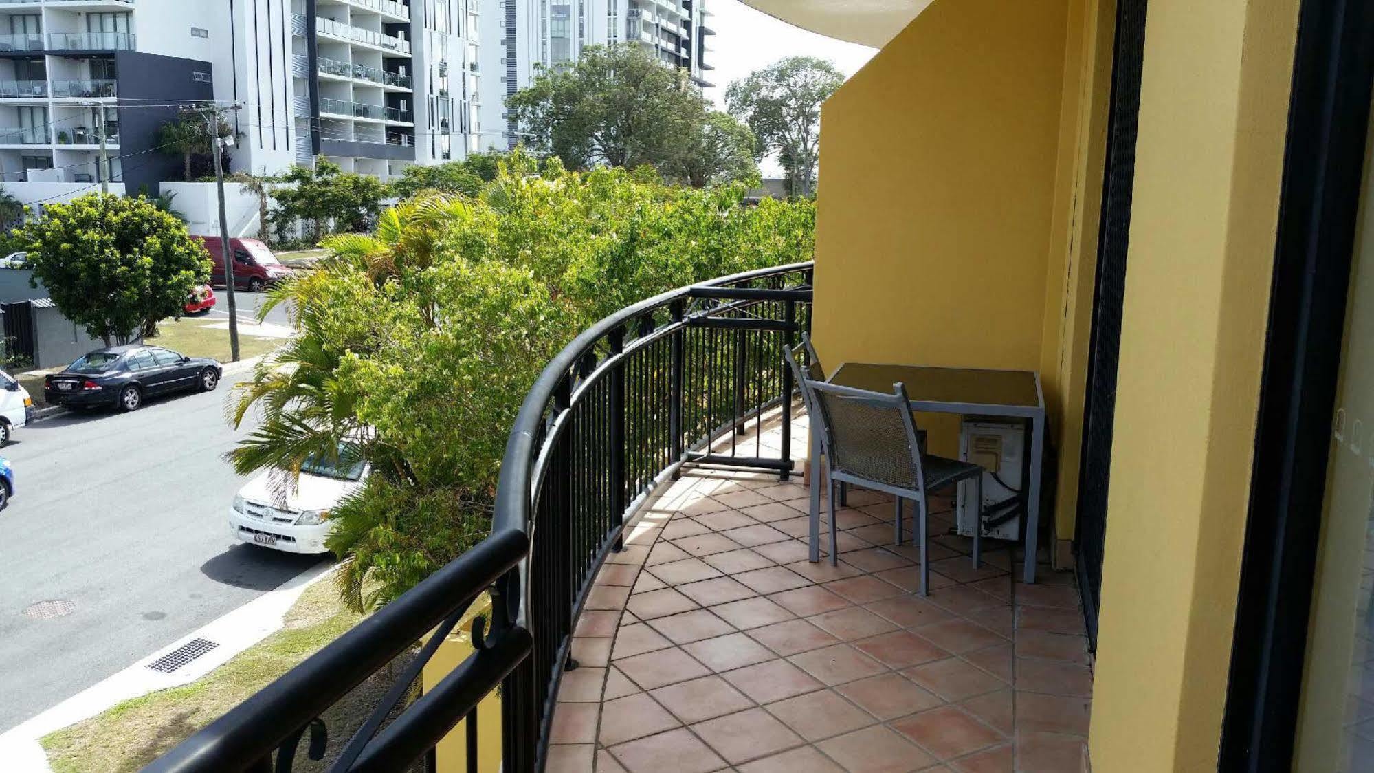 Mango Cove Apartment Guldkusten Exteriör bild